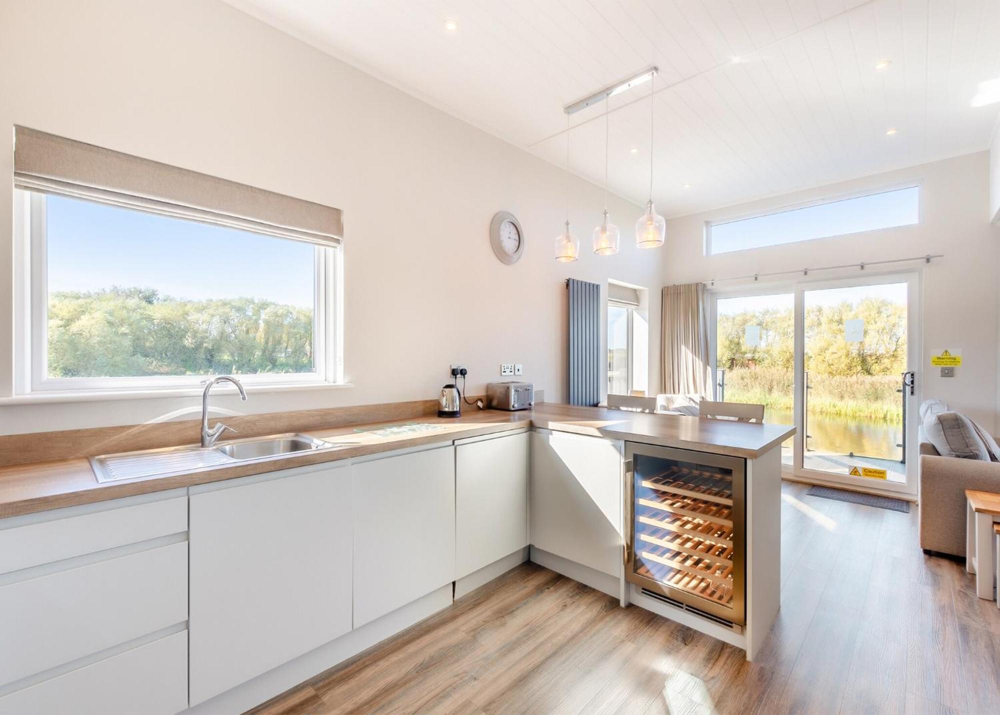 Waterside Hambleton Lakeside Lodges Poulton-le-Fylde Ruang foto